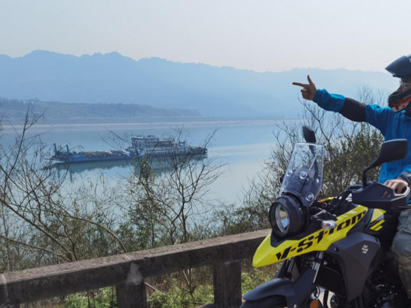 ����������Ħ�е�����תͷ����ľ250