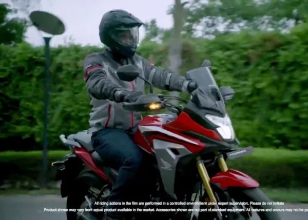 ����CB200X��С������ð��֮��