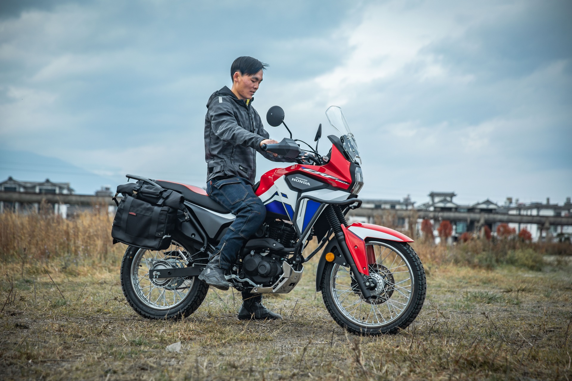 2022CRF190LSDH175-12�´��ޱ���CRF190L�⾰����չʾ(35��)