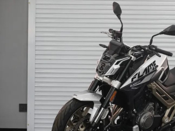 3.28��Ԫ���ӵ����Ĺ������Žֳ��߽� Flame 500