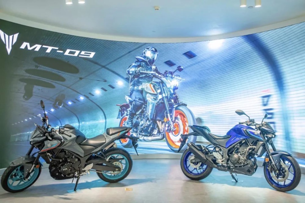 ����YZF-R1�����ᳵ�ˣ��������ɶ��콢��ʢ��ҵ