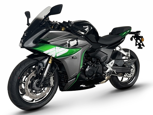 ������ Benelli