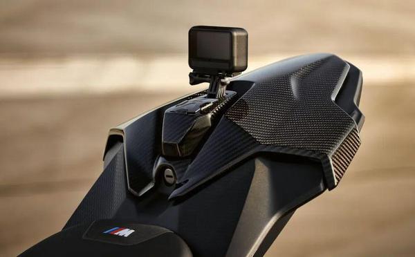 ��߽�8000Ԫ������S1000RR��M1000R��������