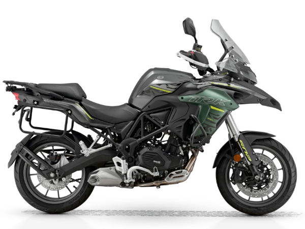 ������ Benelli