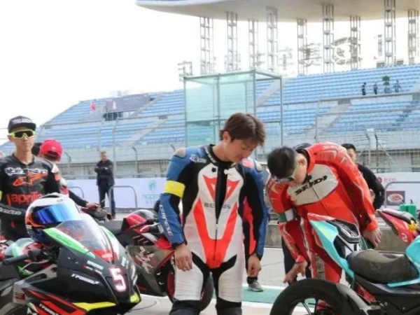 �����Ȱ� ��Ӱ����ȫ��ح2023��ڶ��������˹���ͻ�����չ�