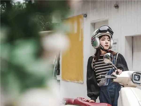 ��ʷ׳ʣ��������ϡ������ꡤ��������̤�����У����͸���