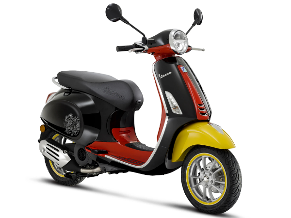 VespaPRIMAVERA Disney Mickey Mouse Edition