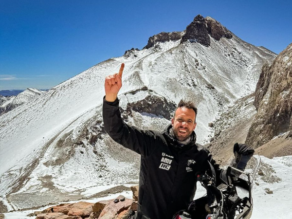 ţ���ٴ�Ħ����ս�ߺ��μ�¼��������Tenere 700����6678mɽ�壡