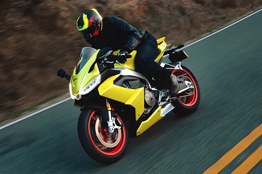 �������鼤���Ԧ APRILIA RS660