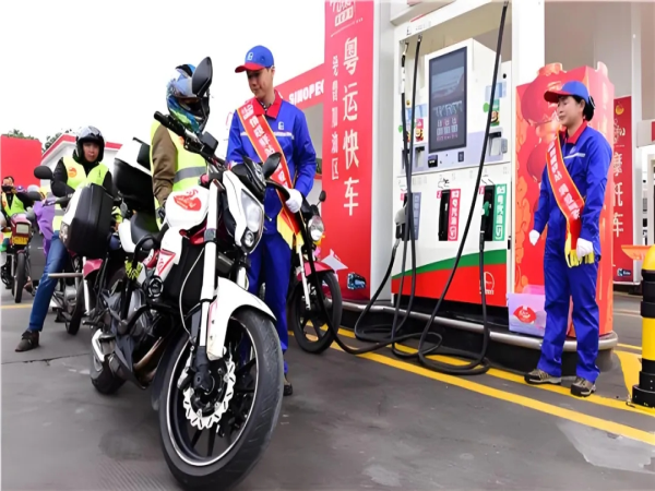 Ħ�г��̻������Ӧ���������ύ���棬����ſ����С�����Ħ�����ߣ��Ż��������ѡ�񣬼��ٵ綯���г������¼�