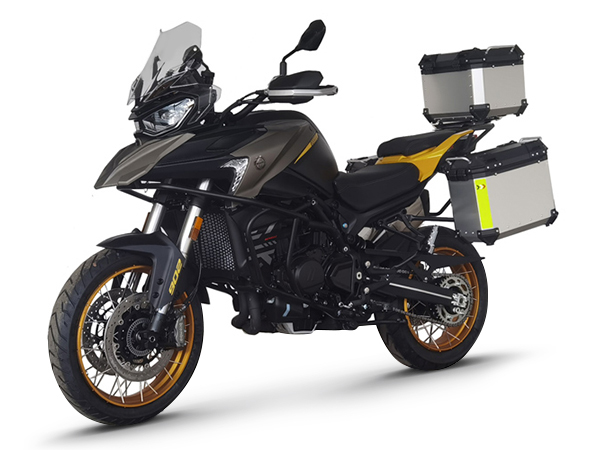 ������ Benelli