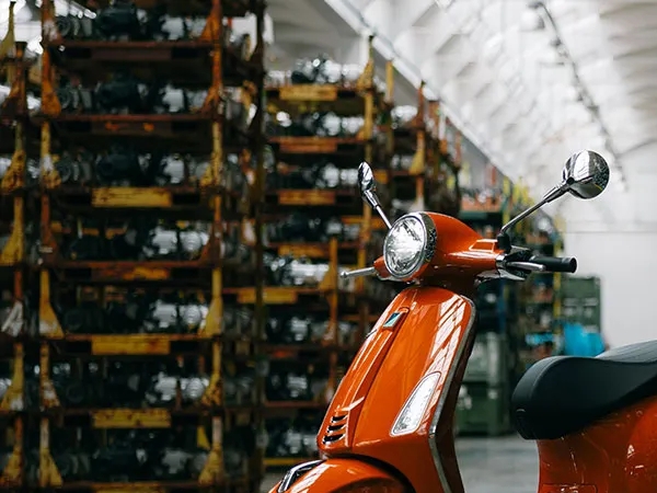 ���¸����ʣ�VESPA PRIMAVERA 150�쳱����