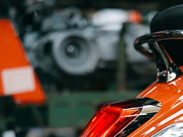 ���¸����ʣ�VESPA PRIMAVERA 150�쳱����