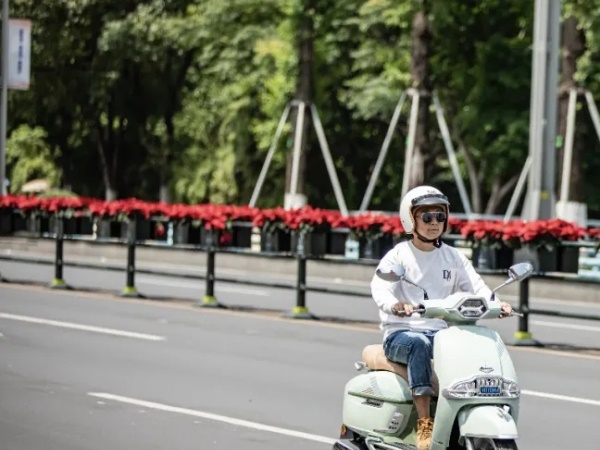 ���Ŷ���ʧƷλ����2024��ά������Sixties 150Si+/250Si+��̬����