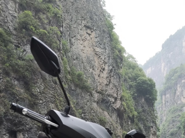 ����VRS125��ABS���ܾ��������Σ�