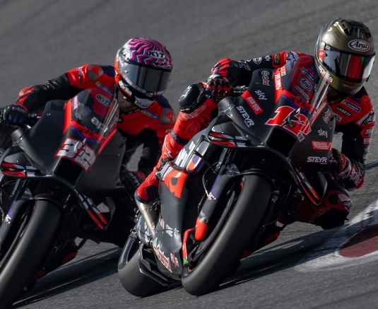 APRILIA��MOTOGP�µ���վ����������콱̨
