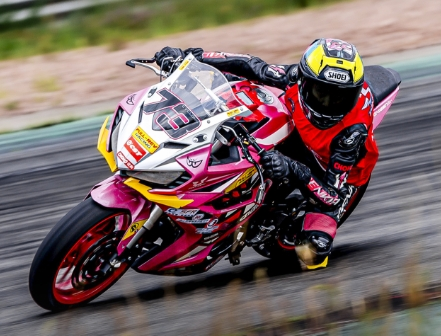 �Ϸ���쮣��ھ���ҫ