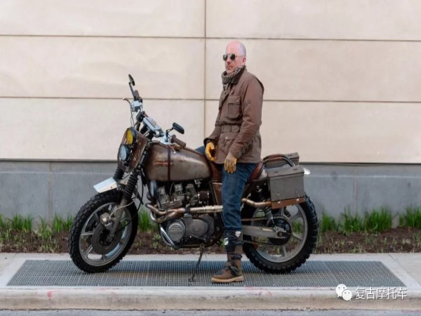 ĩ Kawasaki KZ650 scrambler