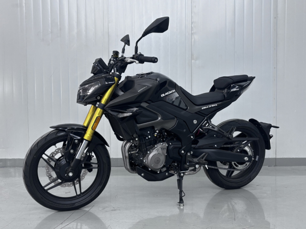 �߽�  GK350 2025�� 