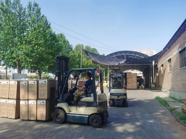 �����µļ����ߣ��¾������µķ����Ŷ�