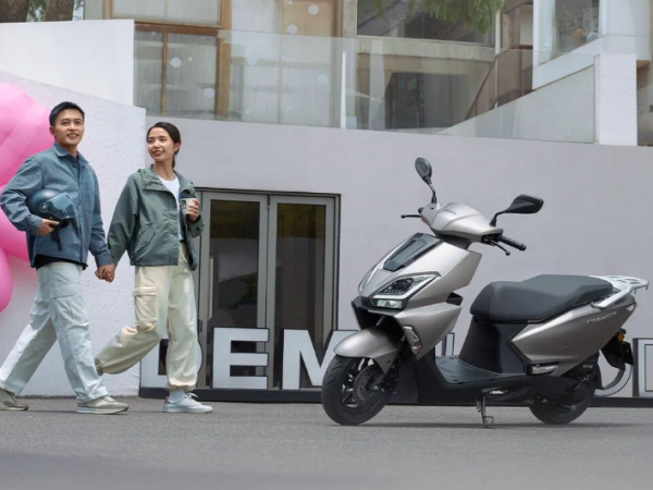 һ��NS125GU��װ��ȫ���˵Ĵ����ճ�