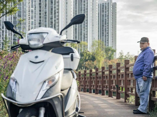 ��UU��UY��25����+��ľUϵ�û���ʵ������