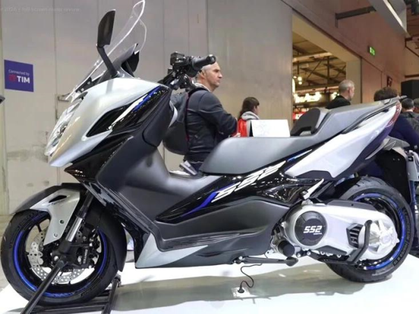 ���ϰ�ֱ��͸¶�����С����족150G