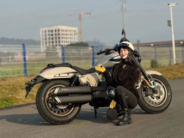 �޼�CU625�Զ����Լݣ������д���Ѳ���ġ�ʡ���컨�塱