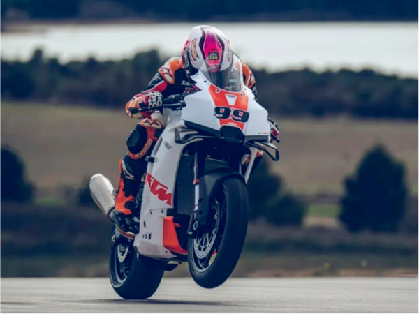 ���±��֣�KTM 990 RC R Track�����淢��