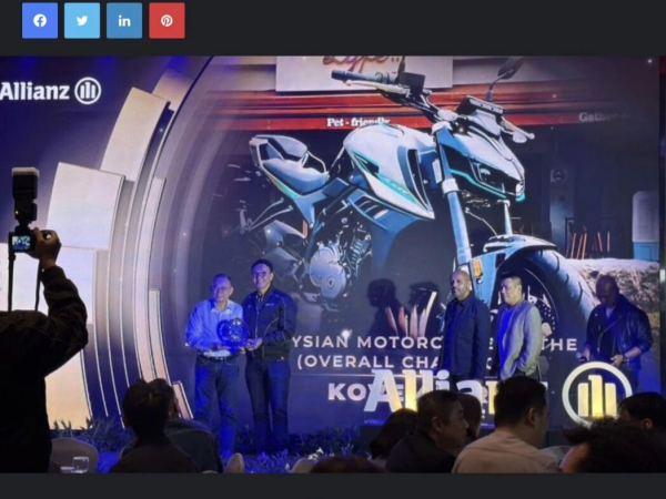 �������Ʒ���������������´󽱣�/ ����ý��չʾ�߶�Ħ��Ʒ�ƣ�/ Ħ�г�����ɽײ�ϻ�����������һ�൱�ػ�Ӧ���ַ������ﳵ����